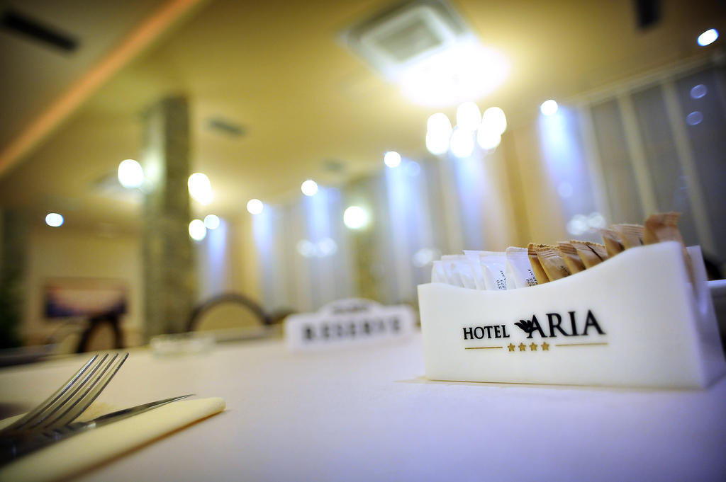 Hotel Aria Mitrovici  Экстерьер фото